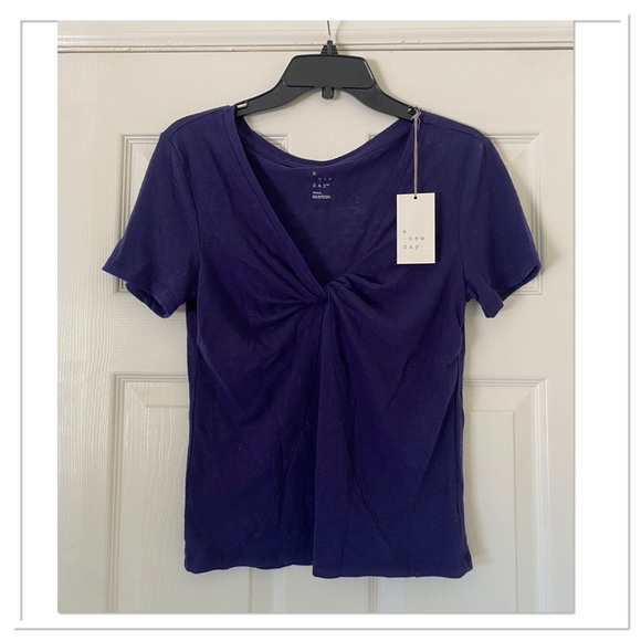 Women’s Short Sleeve V-Neck Linen T-Shirt a. new day - Picture 2 of 3